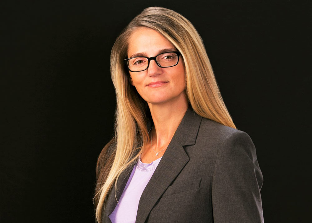 Team Building: IP Attorney Mika Reiner Mayer Moves to Cooley with 11 Other Attorneys